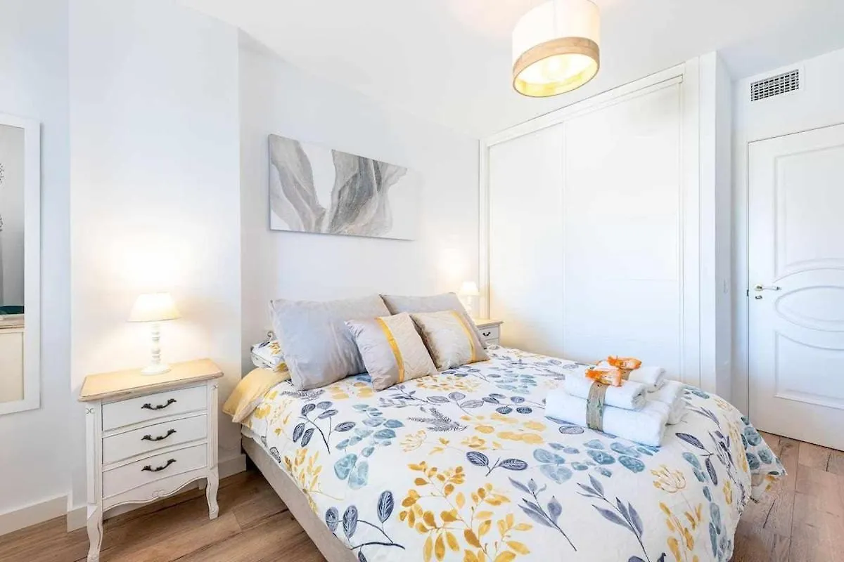 797 Holiday Rentals - Lujoso Apartamento En Arroyo Con Piscina Benalmádena 0*,