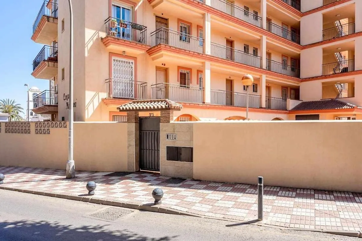 בנאלמדנה 797 Holiday Rentals - Lujoso Apartamento En Arroyo Con Piscina ספרד